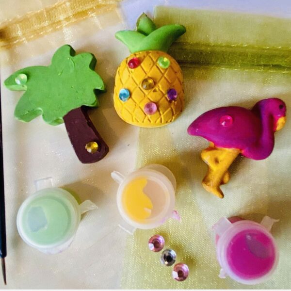 Flamingo Hawaiian Summer Craft Kit From 99p